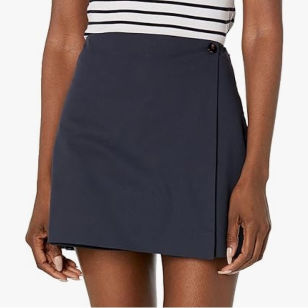 Theory Classic Navy Skort
